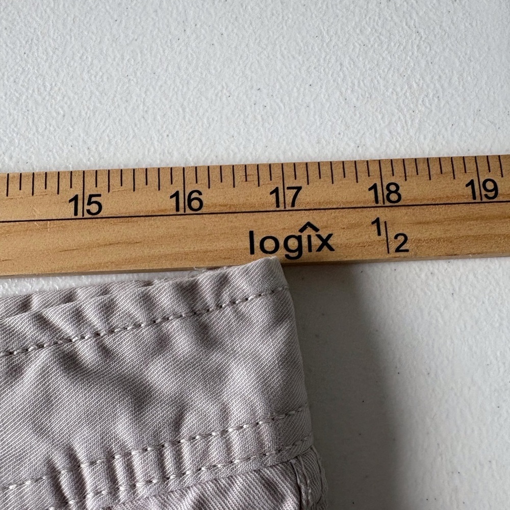IZOD Saltwater Light Khaki Size 34 Chino Short Preppy Beach Vacation Cruise - Picture 8 of 9